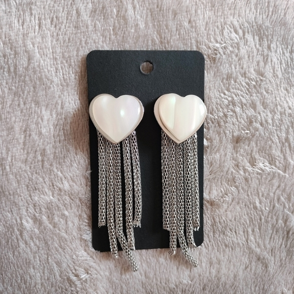 Irridescent Heart Statement Earrings - Picture 4 of 9